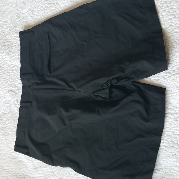 GAP TECH SHORT - Picture 5 of 10